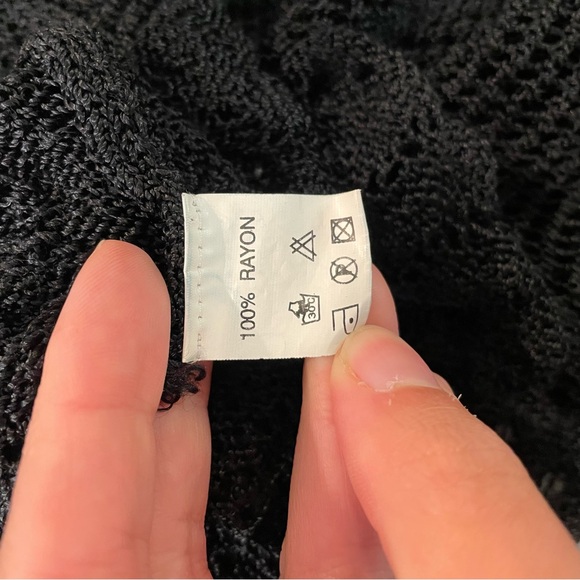 VINTAGE Y2K Water Drop Crochet Cropped Ruffle Sleeve Loose Knit Sweater - Picture 7 of 8